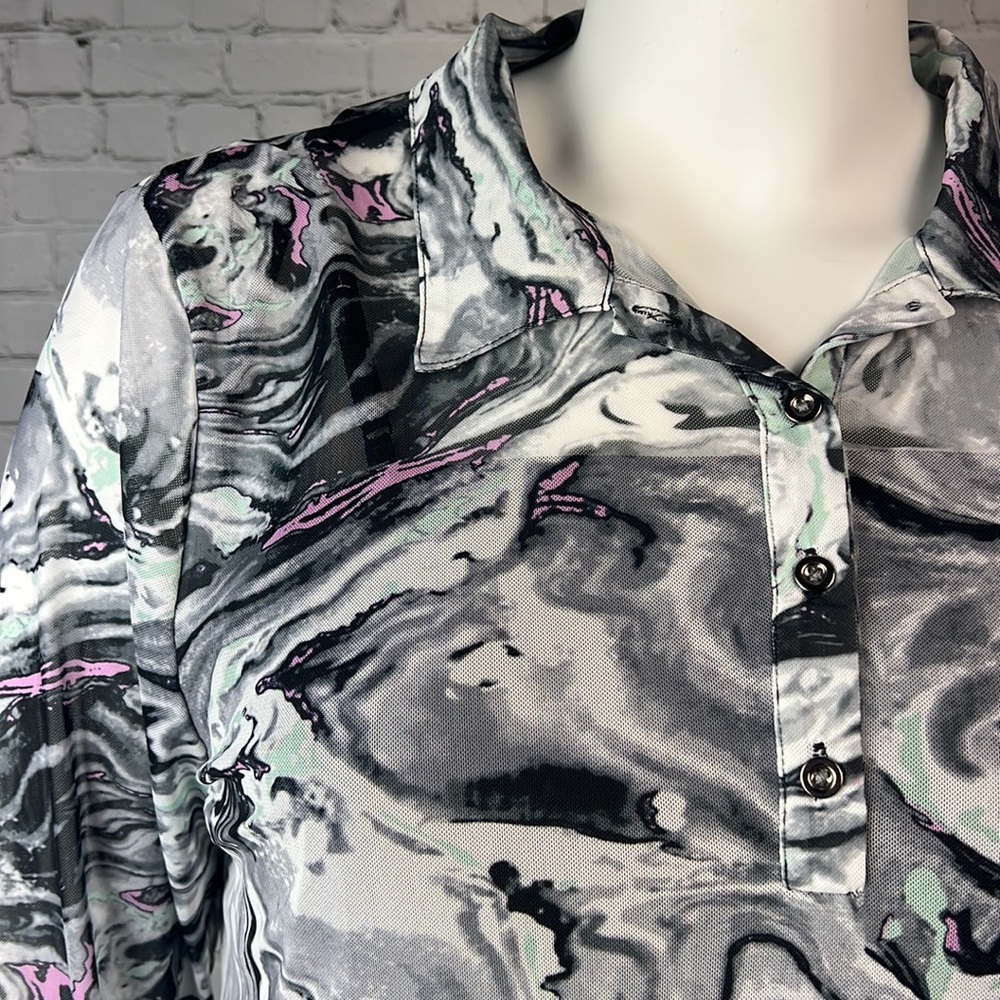 Love, Fire Colorful Mesh Overlay Henley Top Plus Size 2X - Picture 4 of 5